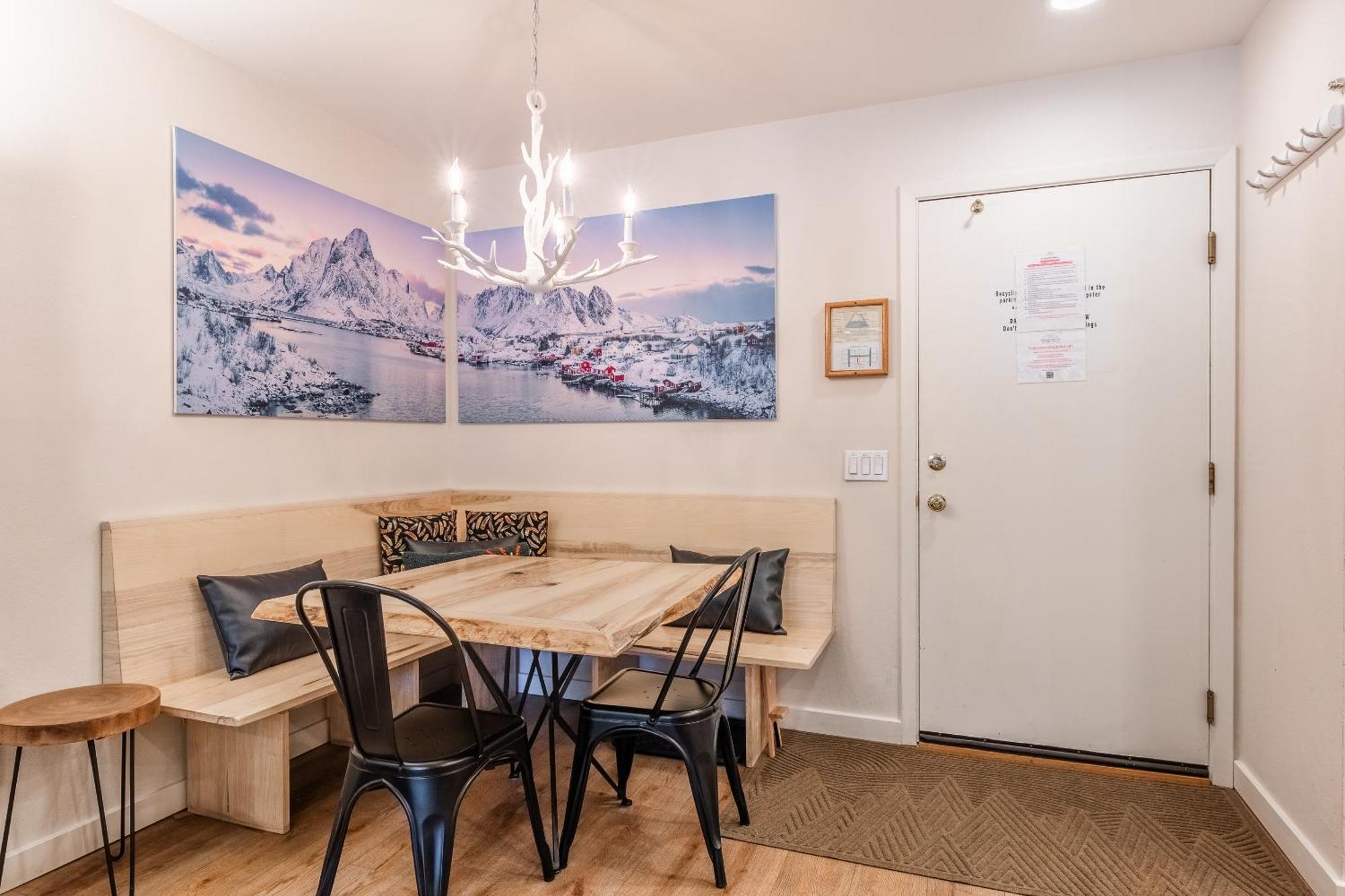 Fully Renovated! St Anton #17 Ski In Ski Out 1 Bedroom 1 Bathroom Condo! Sleeps Up To 4! Μαμούθ Λέικς Εξωτερικό φωτογραφία