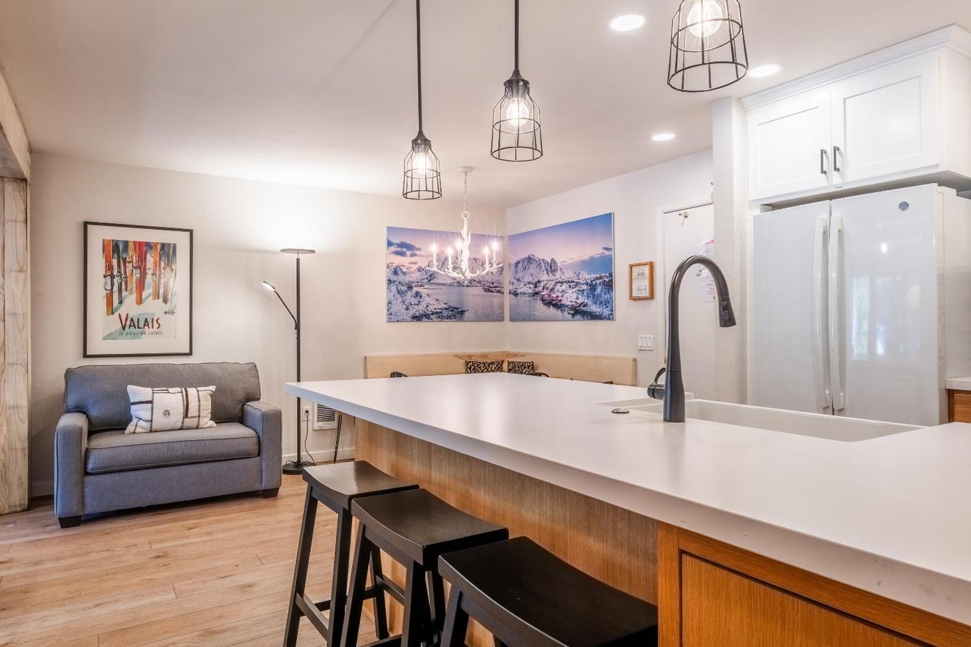 Fully Renovated! St Anton #17 Ski In Ski Out 1 Bedroom 1 Bathroom Condo! Sleeps Up To 4! Μαμούθ Λέικς Εξωτερικό φωτογραφία